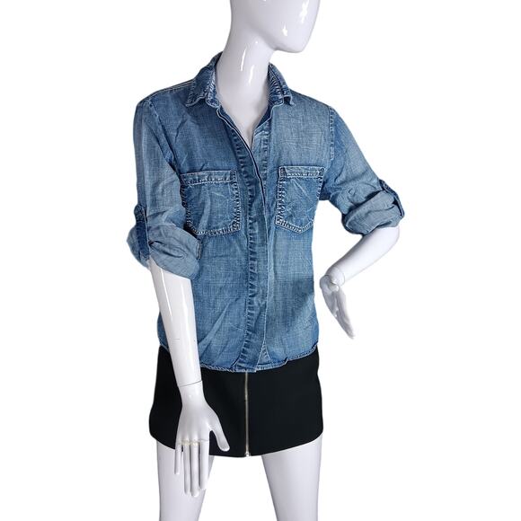 Cloth & Stone Blue Chambray Button Down Shirt Roll Tab Long Sleeve Slit on Back - Picture 3 of 11